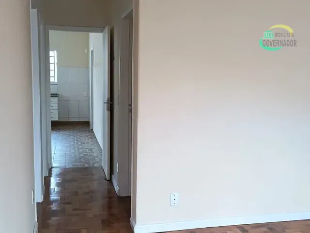 Casa com 250m² 3 quartos e 2 banheiros, para alugar, no bairro Jardim García em Campinas
