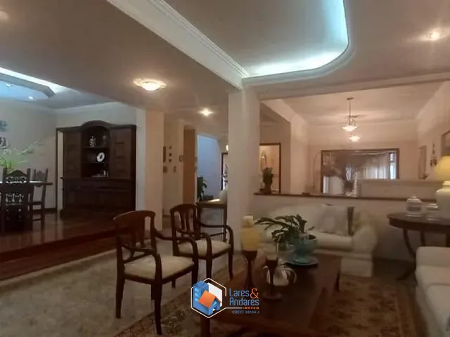 Casa com 560m² 4 quartos e 6 banheiros, à venda, no bairro Portal do Paraíso I em Jundiaí
