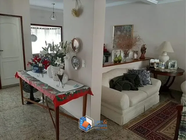 Casa com 560m² 4 quartos e 6 banheiros, à venda, no bairro Portal do Paraíso I em Jundiaí