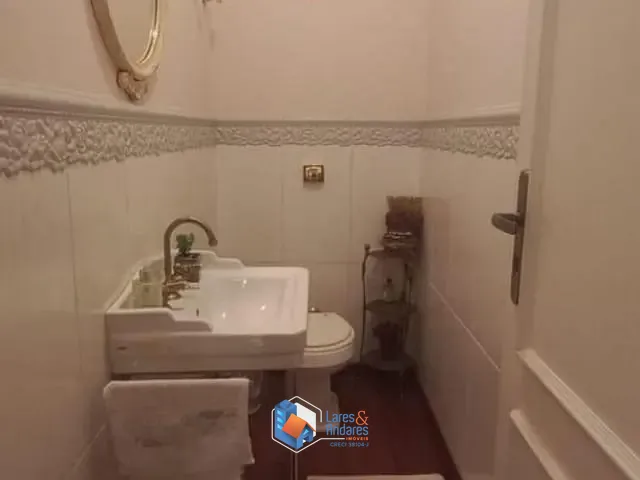 Casa com 560m² 4 quartos e 6 banheiros, à venda, no bairro Portal do Paraíso I em Jundiaí