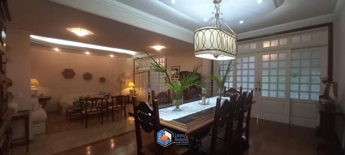 Casa, 4 quartos, 624 m² - Foto 2