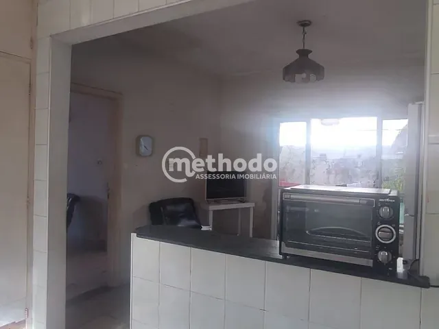 Casa com 250m² 5 quartos e 2 banheiros, à venda, no bairro Jardim Chapadão em Campinas