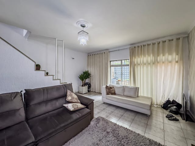 Casa com 149m² 3 quartos e 2 banheiros, à venda, no bairro Vila das Mercês em São Paulo