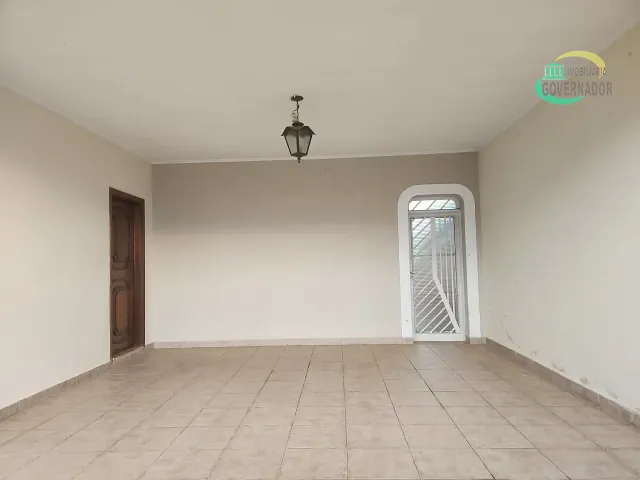 Casa 4 quartos e 1 banheiro, à venda, no bairro Jardim Magnólia em Campinas