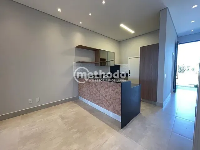 Casa com 250m² 3 quartos e 5 banheiros, à venda, no bairro Residencial Jardim do Jatobá em Hortolândia