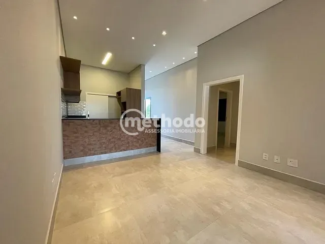 Casa com 250m² 3 quartos e 5 banheiros, à venda, no bairro Residencial Jardim do Jatobá em Hortolândia