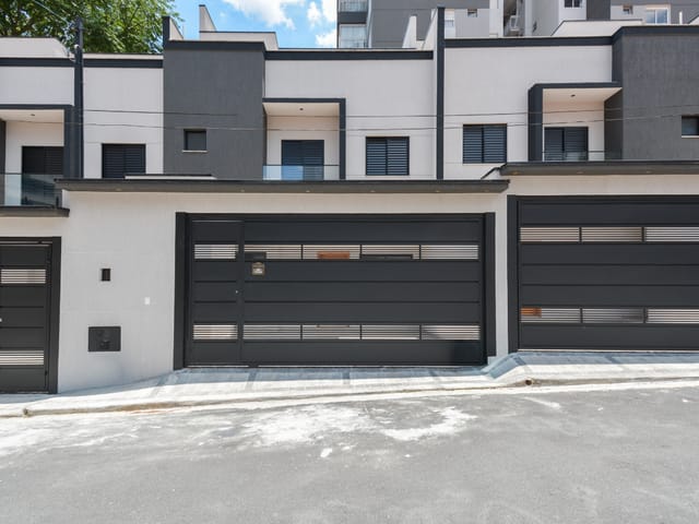 Sobrado com 150m² 3 quartos e 3 banheiros, à venda, no bairro Vila Gumercindo em São Paulo