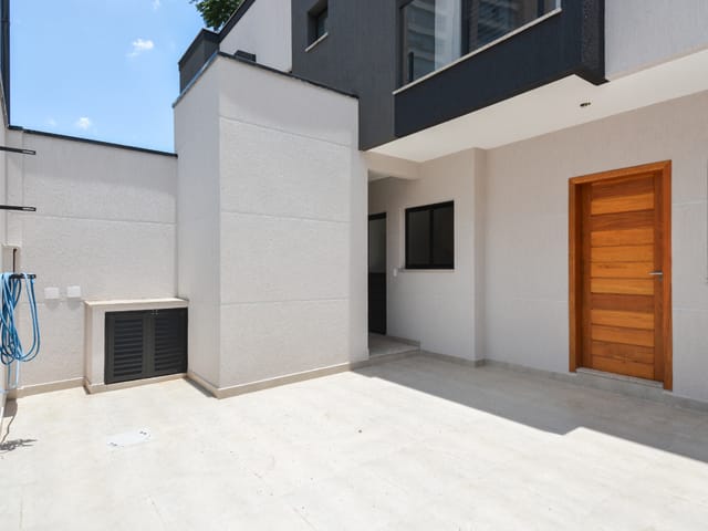 Sobrado com 150m² 3 quartos e 3 banheiros, à venda, no bairro Vila Gumercindo em São Paulo