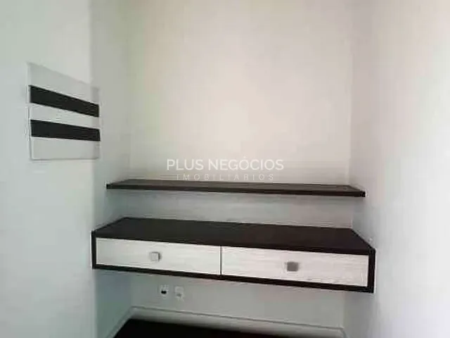 Casa com 1100m² 4 quartos e 5 banheiros, à venda ou para alugar, no bairro barreiro em Araçoiaba da Serra