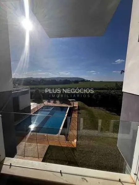 Casa, 4 quartos, 550 m² - Foto 1