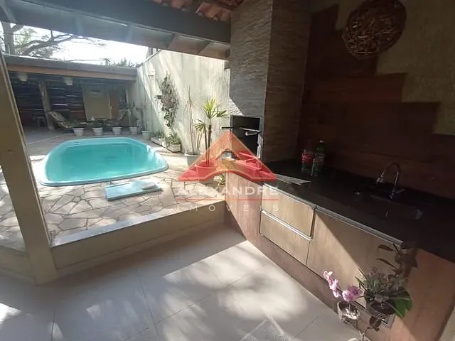Casa com 167m² 3 quartos e 1 banheiro, à venda, no bairro Jardim das Flores em São José dos Campos