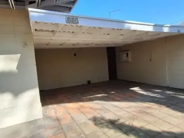 Casa com 298m² 3 quartos e 2 banheiros, à venda, no bairro Jardim Satélite em São José dos Campos
