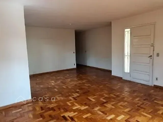 Casa com 298m² 3 quartos e 2 banheiros, à venda, no bairro Jardim Satélite em São José dos Campos