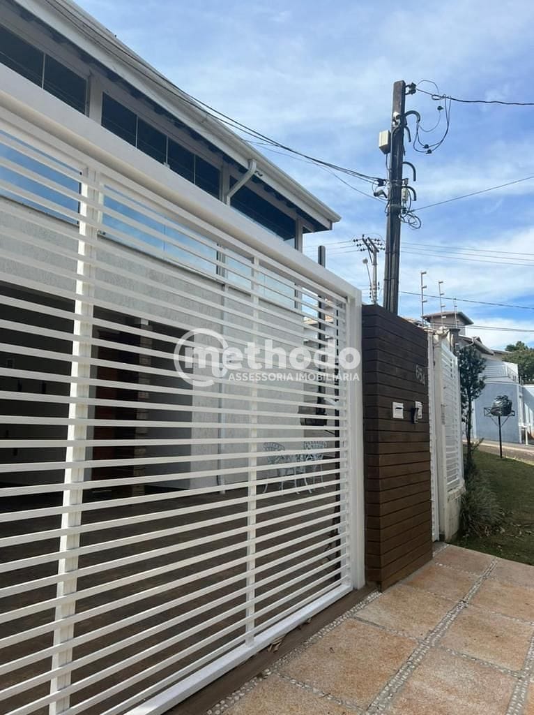 Casa, 3 quartos, 239 m² - Foto 2