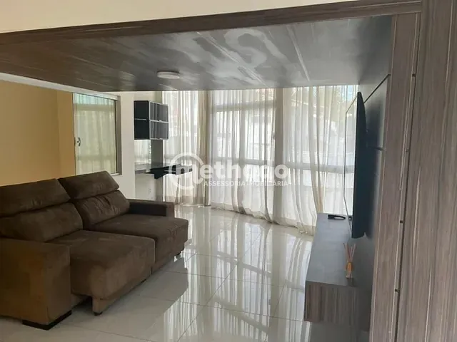 Casa com 256m² 3 quartos e 4 banheiros, à venda, no bairro Parque das Universidades em Campinas