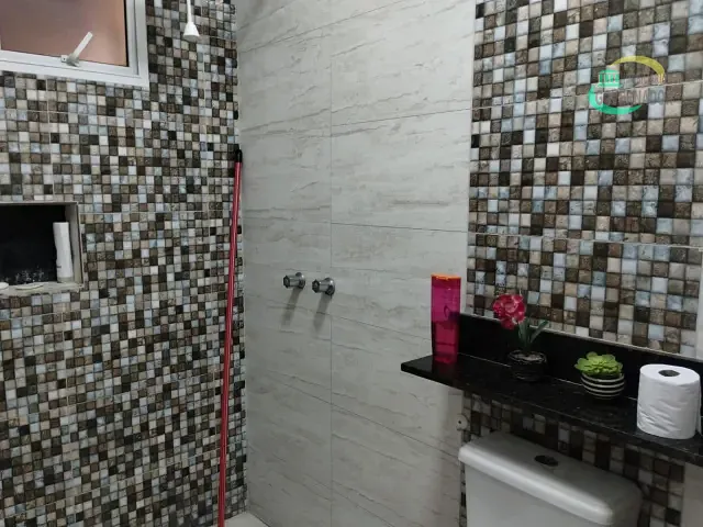 Casa com 250m² 3 quartos e 3 banheiros, à venda, no bairro Parque Valença I em Campinas
