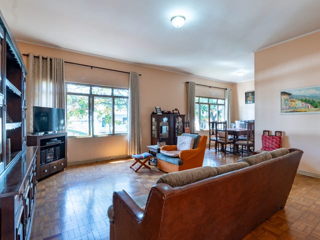 Foto do Casa - Casa tipo para venda em Vila Inah com 3 quartos, sendo 1 suíte, 206m² | Lares e Andares Imóveis