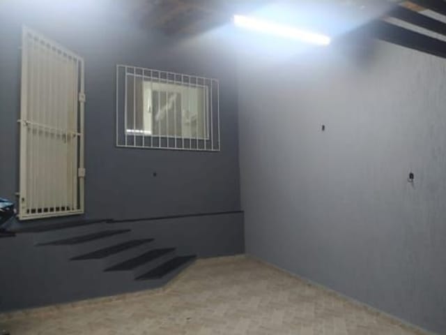 Casa com 125m² 2 quartos e 2 banheiros, à venda, no bairro Parque Senhor do Bonfim em Taubaté