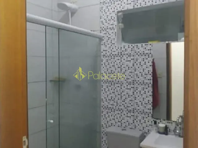 Casa com 125m² 2 quartos e 2 banheiros, à venda, no bairro Parque Senhor do Bonfim em Taubaté