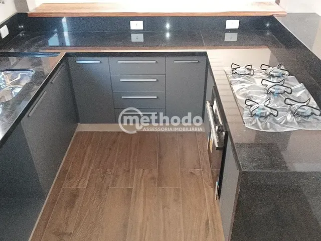 Casa com 250m² 3 quartos e 5 banheiros, à venda, no bairro Parque Ortolândia em Hortolândia