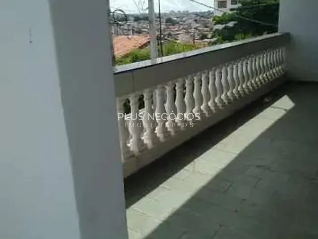 Casa com 300m² 6 quartos e 2 banheiros, à venda, no bairro Cidade Jardim em Sorocaba