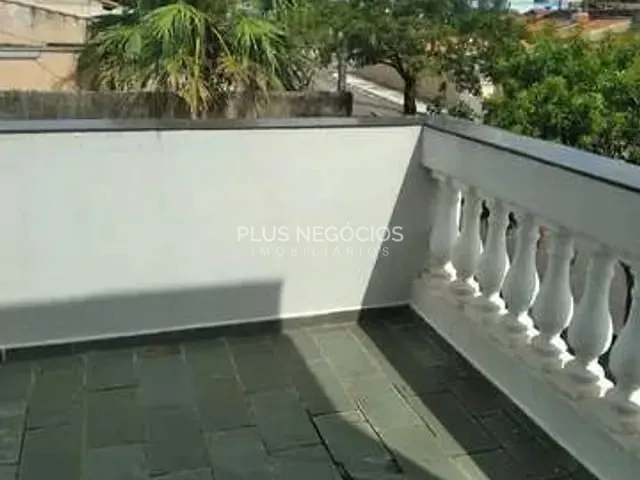 Casa com 300m² 6 quartos e 2 banheiros, à venda, no bairro Cidade Jardim em Sorocaba
