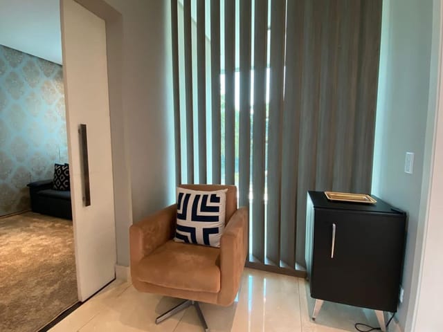 Casa com 441m² 4 quartos e 5 banheiros, à venda, no bairro Alphaville em Santana de Parnaíba