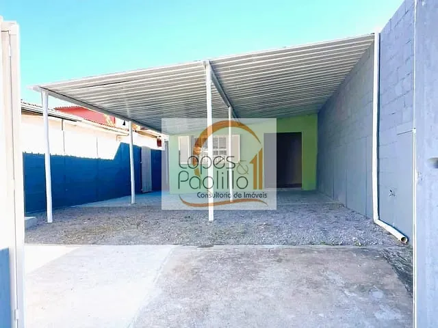 Casa com 190m² 2 quartos e 1 banheiro, à venda ou para alugar, no bairro Recreio Estoril em Atibaia