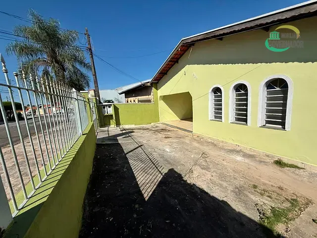 Casa com 250m² 2 quartos e 1 banheiro, à venda, no bairro Parque Santa Bárbara em Campinas