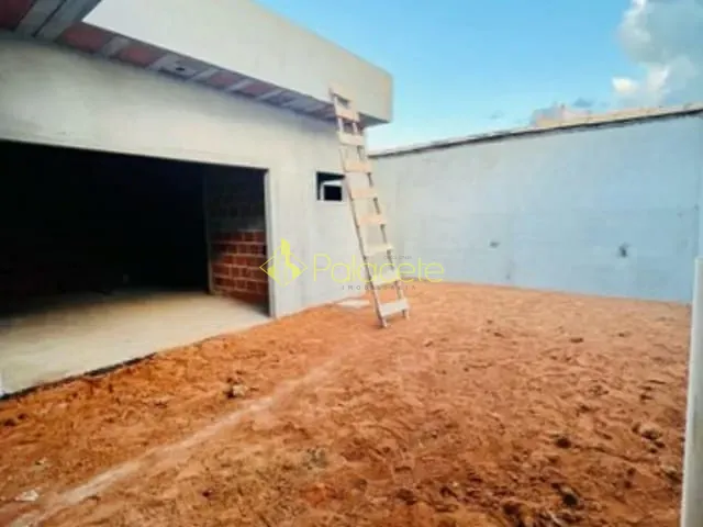 Casa com 250m² 3 quartos e 2 banheiros, à venda, no bairro Residencial e Comercial Jardim Yassuda em Pindamonhangaba
