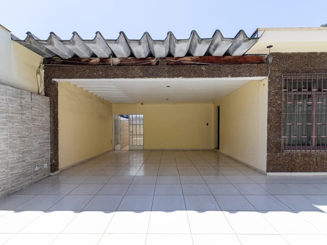 Casa com 330m² 4 quartos e 4 banheiros, à venda, no bairro Freguesia do Ó em São Paulo