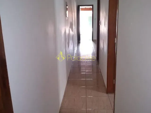Casa com 138m² 2 quartos e 2 banheiros, à venda, no bairro Residencial Mantiqueira em Pindamonhangaba