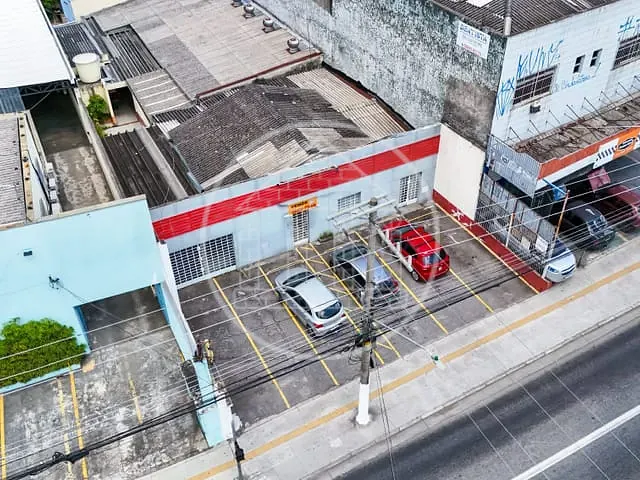 Casa com 524m², à venda ou para alugar, no bairro Interlagos em São Paulo