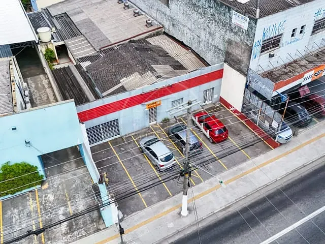 Casa com 524m², à venda ou para alugar, no bairro Interlagos em São Paulo