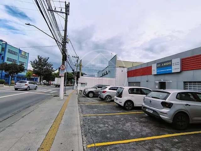 Casa com 524m², à venda ou para alugar, no bairro Interlagos em São Paulo