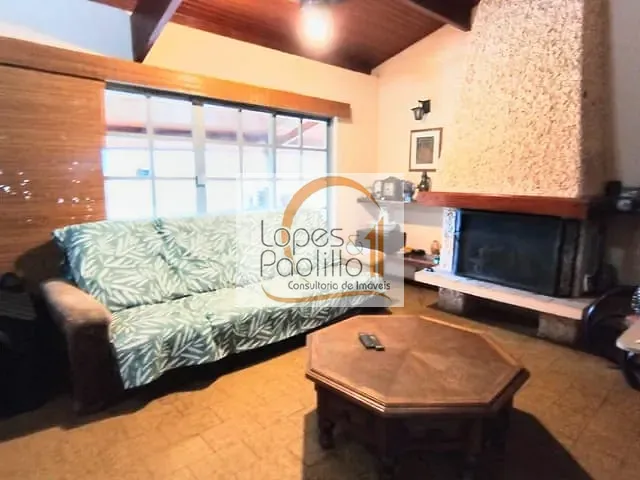 Casa com 3500m² 3 quartos e 5 banheiros, à venda ou para alugar, no bairro Jardim Paulista em Atibaia