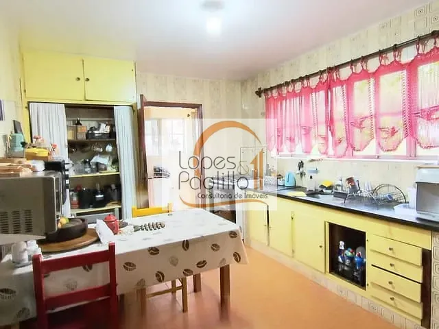 Casa com 3500m² 3 quartos e 5 banheiros, à venda ou para alugar, no bairro Jardim Paulista em Atibaia