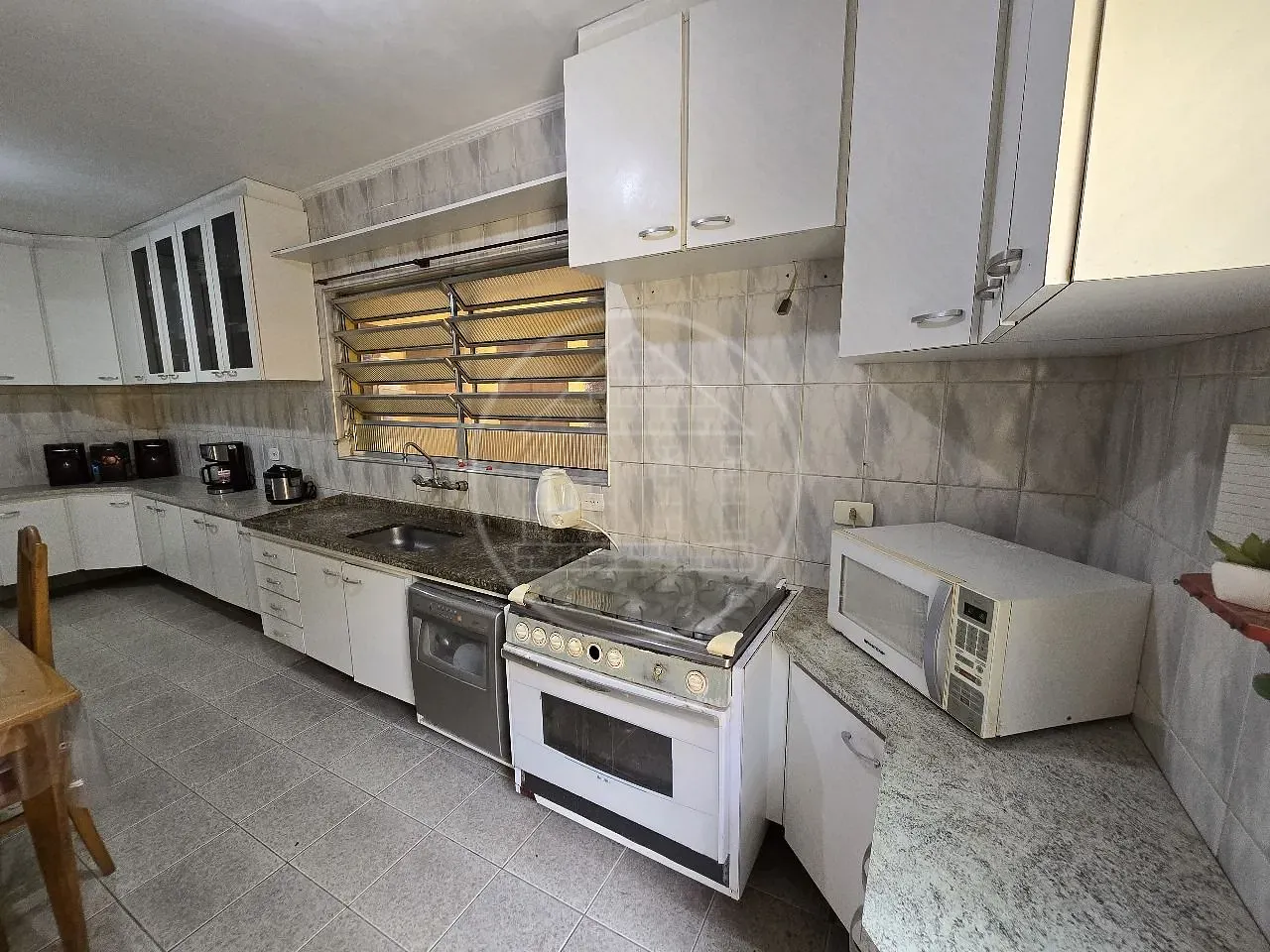 Casa, 3 quartos, 250 m² - Foto 10