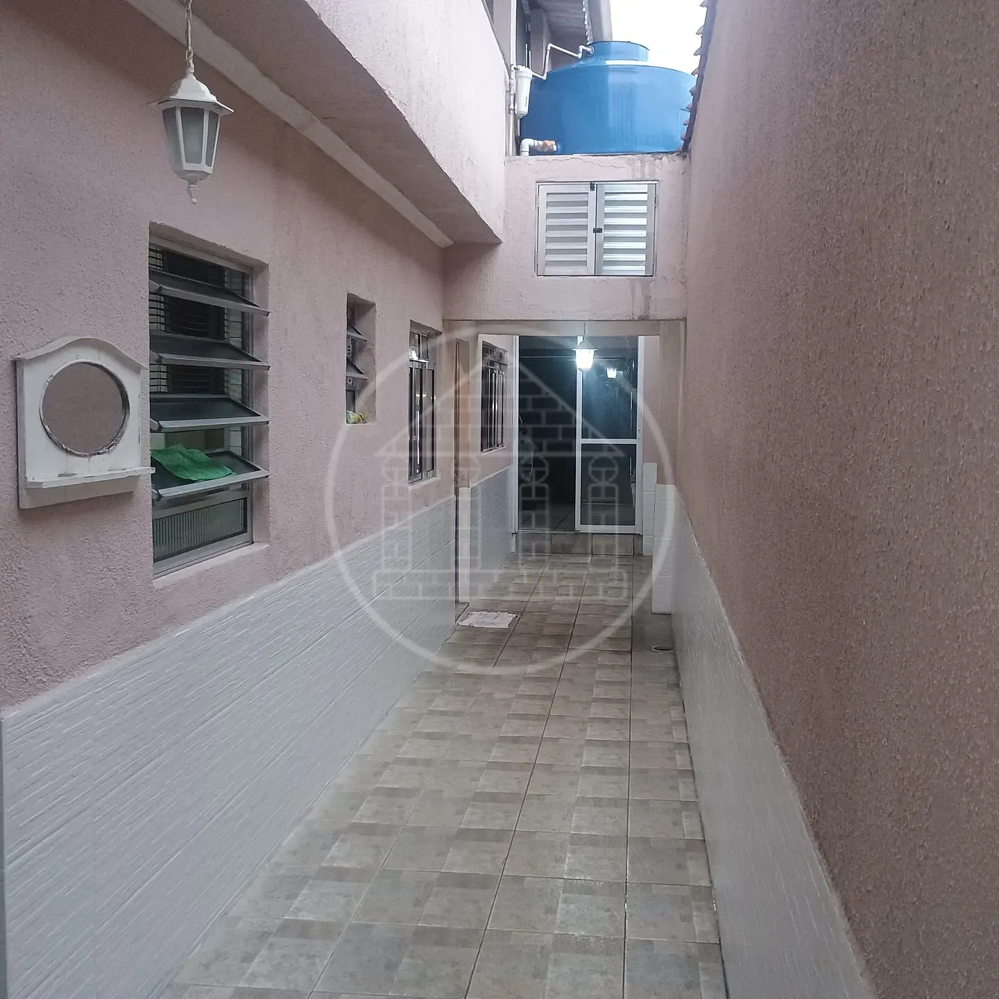 Casa, 2 quartos, 200 m² - Foto 1