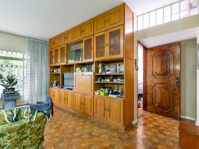 Casa com 414m² 3 quartos e 2 banheiros, à venda, no bairro Jardim Jussara em São Paulo