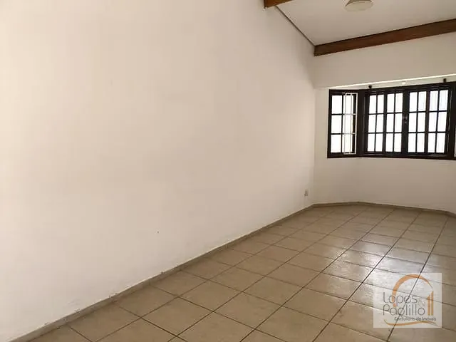 Casa com 205m² 3 quartos e 3 banheiros, à venda, no bairro Alvinópolis em Atibaia