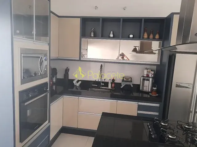 Casa 3 quartos e 3 banheiros, à venda, no bairro Parque São Cristóvão em Taubaté