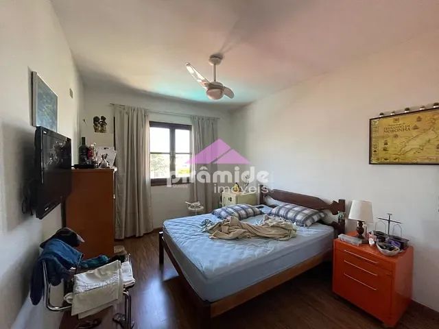 Casa com 383m² 4 quartos e 4 banheiros, à venda, no bairro Jardim Esplanada em São José dos Campos