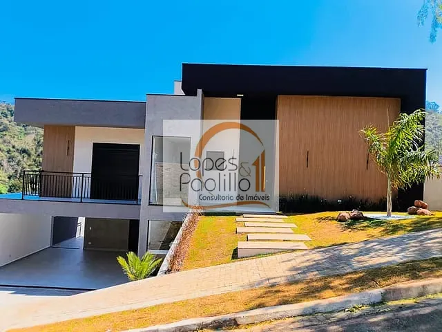Casa 3 quartos e 5 banheiros, à venda, no bairro Condominio Quintas da Boa Vista em Atibaia