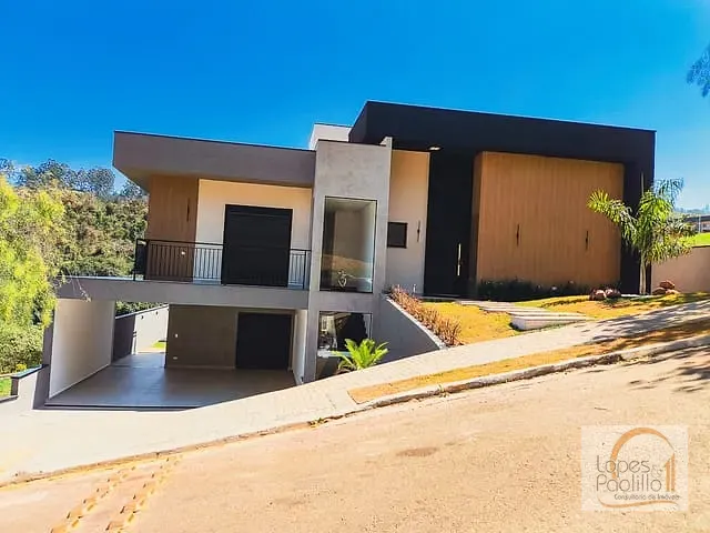 Casa 3 quartos e 5 banheiros, à venda, no bairro Condominio Quintas da Boa Vista em Atibaia