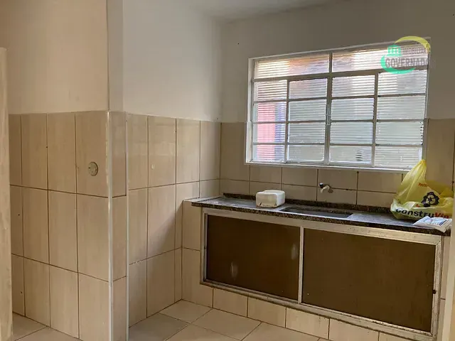 Casa com 120m² 2 quartos e 1 banheiro, para alugar, no bairro Jardim New York em Campinas