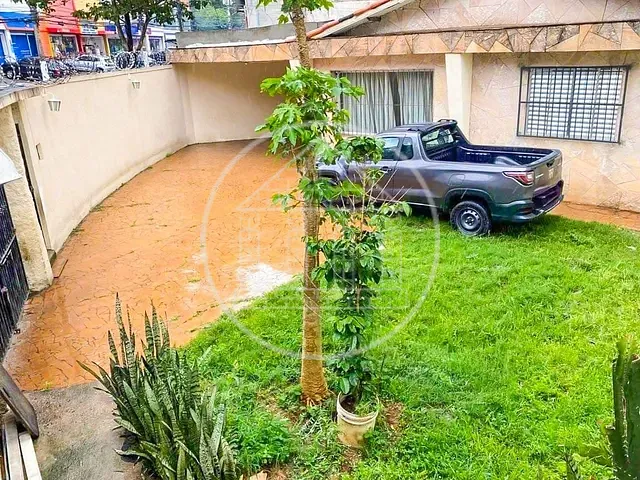 Casa com 240m², para alugar, no bairro Vila Mascote em São Paulo