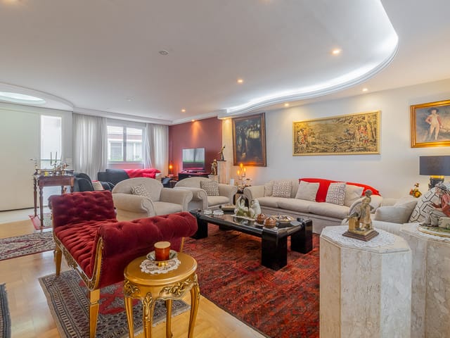 Casa com 500m² 4 quartos e 6 banheiros, à venda, no bairro Morumbi em São Paulo
