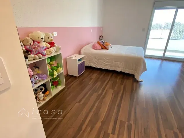 Casa com 1000m² 5 quartos e 5 banheiros, à venda, no bairro Tapanhão em Jambeiro