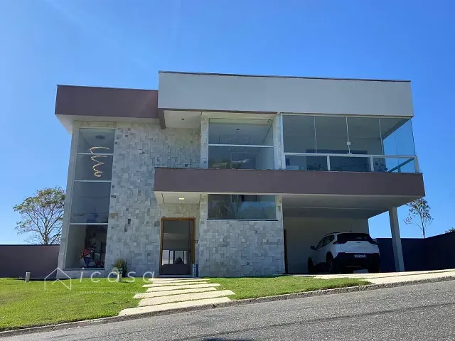 Casa com 1000m² 5 quartos e 5 banheiros, à venda, no bairro Tapanhão em Jambeiro